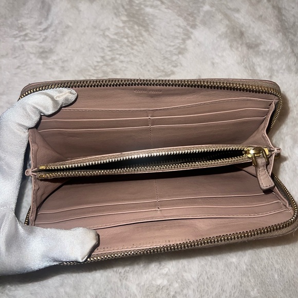 Miu Miu Zip Around Wallet - Picture 7 of 7